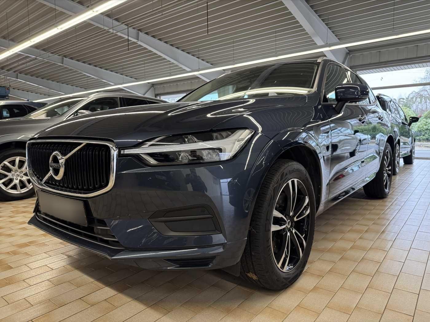 VOLVO XC 60 Momentum AWD