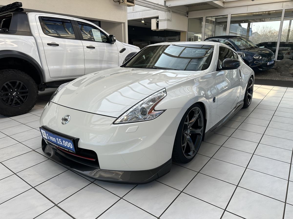Nissan 370Z Nismo V1 / Invidia Abgasanlage