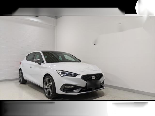 Seat Leon FR 2.0 TSI DSG LED Pano StHz Beats Navi