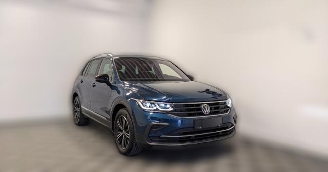 Volkswagen Tiguan United 1.5 TSI DSG Navi Matrix Virtual CarPlay