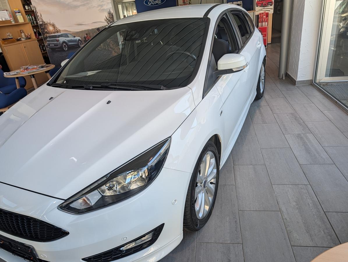 Ford Focus 1.0 EcoBoost ST-Line Start/Stopp 