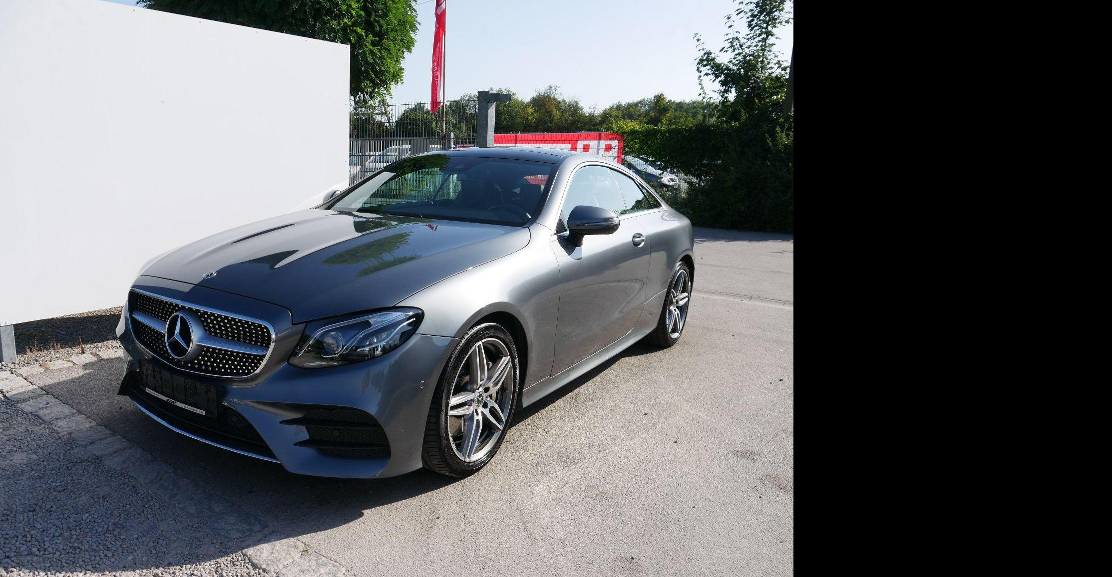 Mercedes-Benz E 300 Coupe-AMG-LINE*NAVI*PDC*KAMERA*LED*SHZ*KLIMA*TEMPOMAT*MEDIA-PAKET*19-ZOLL