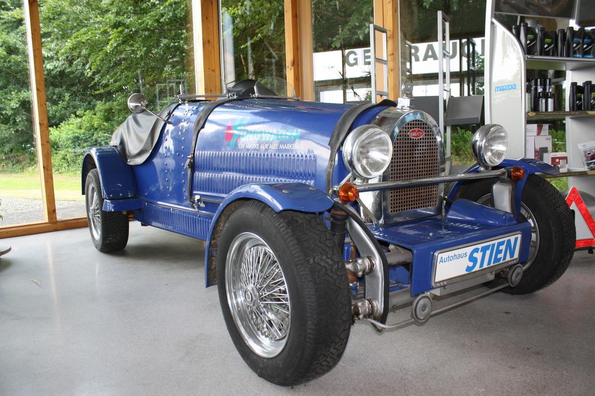 Bugatti   Replika EB 35 auf Käfer Basis